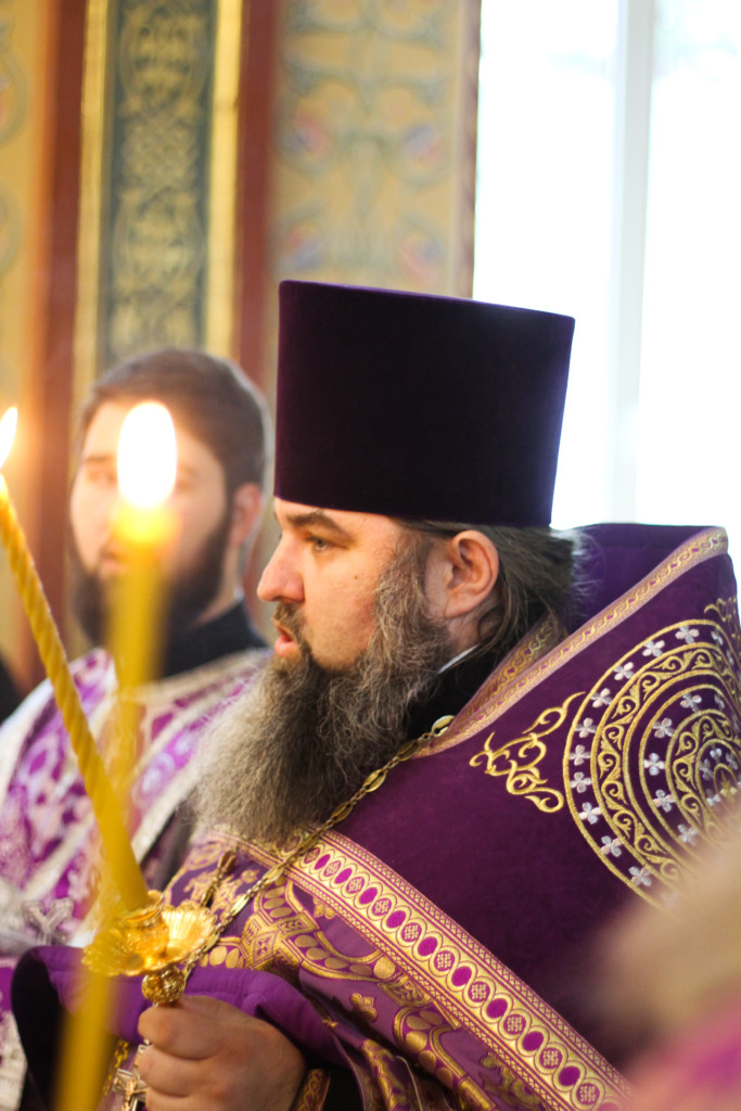 БОГОСЛУЖЕНИЕ В КАНУН ДНЯ ПАМЯТИ СВЯЩЕННОМУЧЕНИКА ДИМИТРИЯ ПРЕСВИТЕРА ГЕЛЕНДЖИКСКОГО