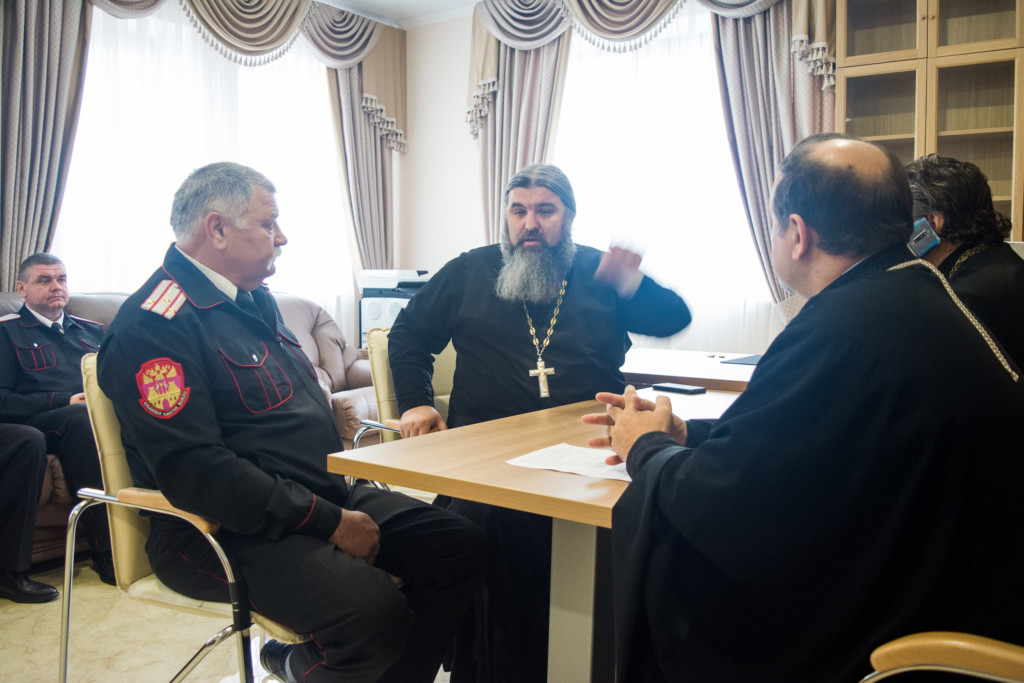 ВСТРЕЧА С КАЗАКАМИ ГЕЛЕНДЖИКСКОГО РАЙОННОГО КАЗАЧЬЕГО ОБЩЕСТВА